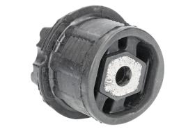 AIC 71560 - BUSHING, AXLE BEAM